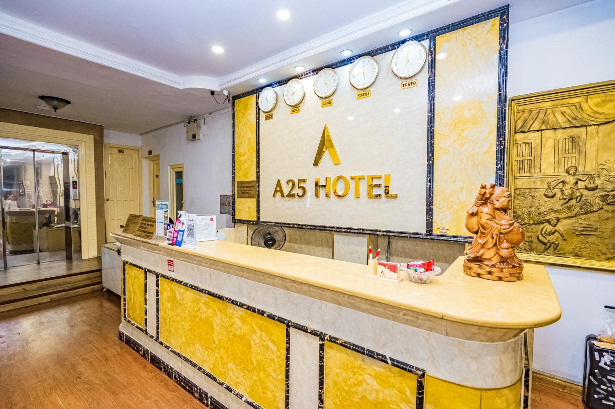 Khách sạn A25 - 35 Mạc Thị Bưởi 3*