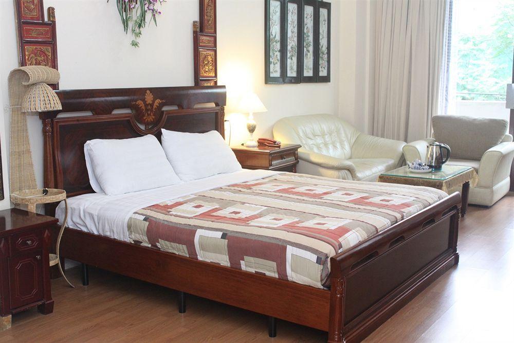 A25 - 35 Mạc Thị Bưởi Khách sạn 3*